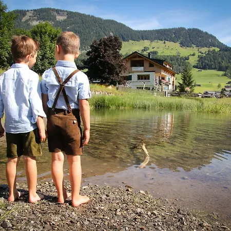 アパート Haus Bergquell